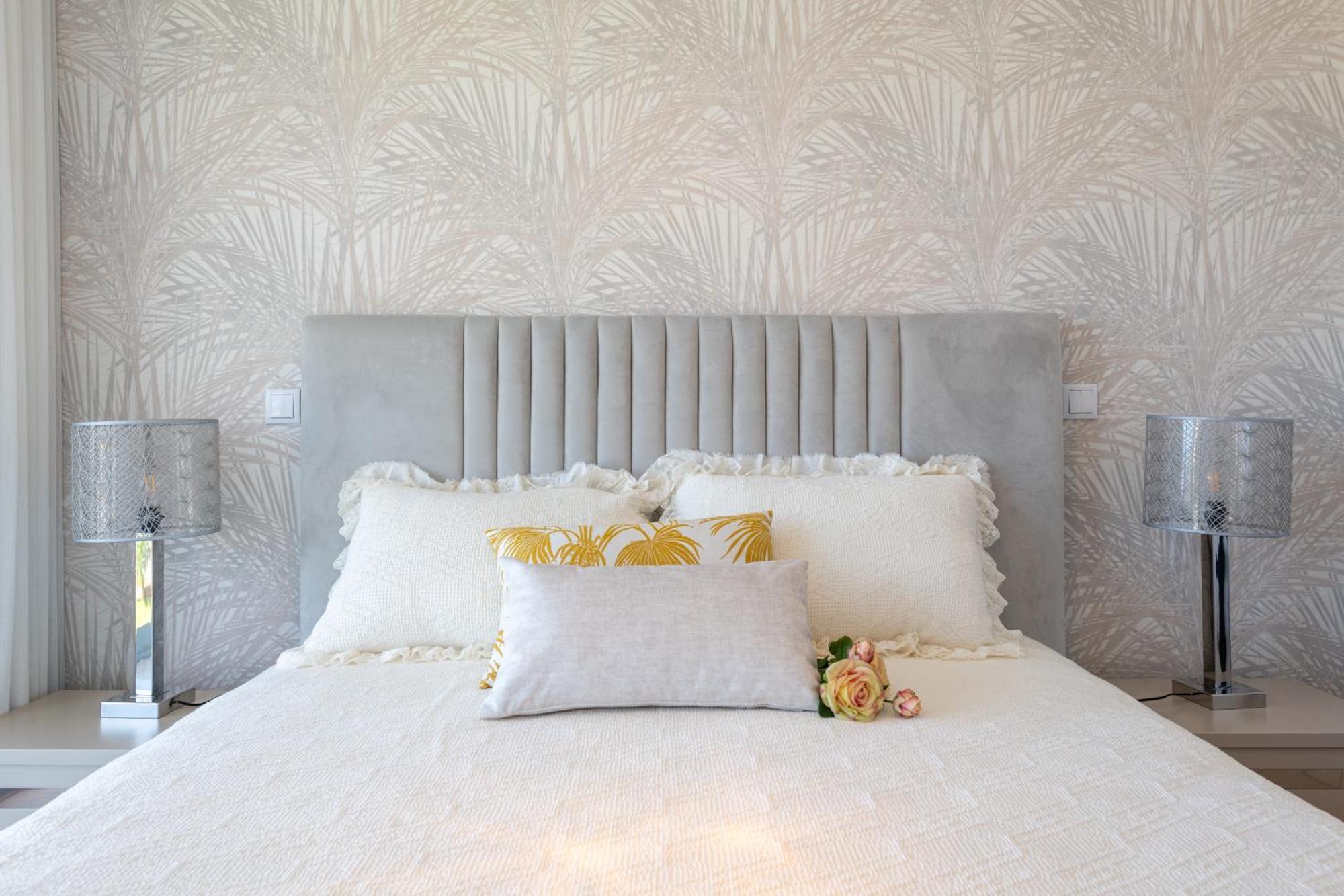 פונשל The Queen Apartment מראה חיצוני תמונה